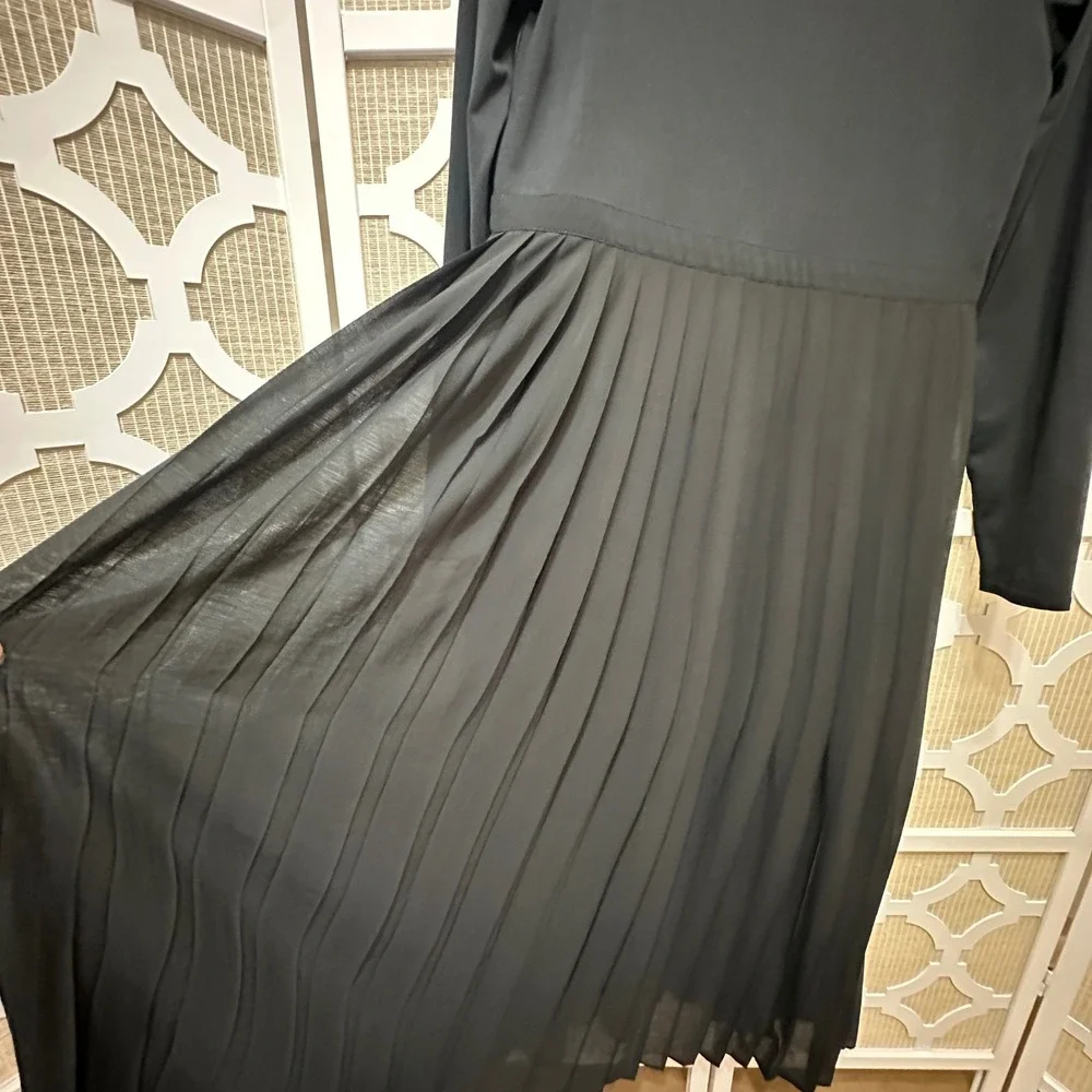 J.Crew Pleated Maxi Dress Women L Black Long Sleeve Scoop Neck Modest Minimalist